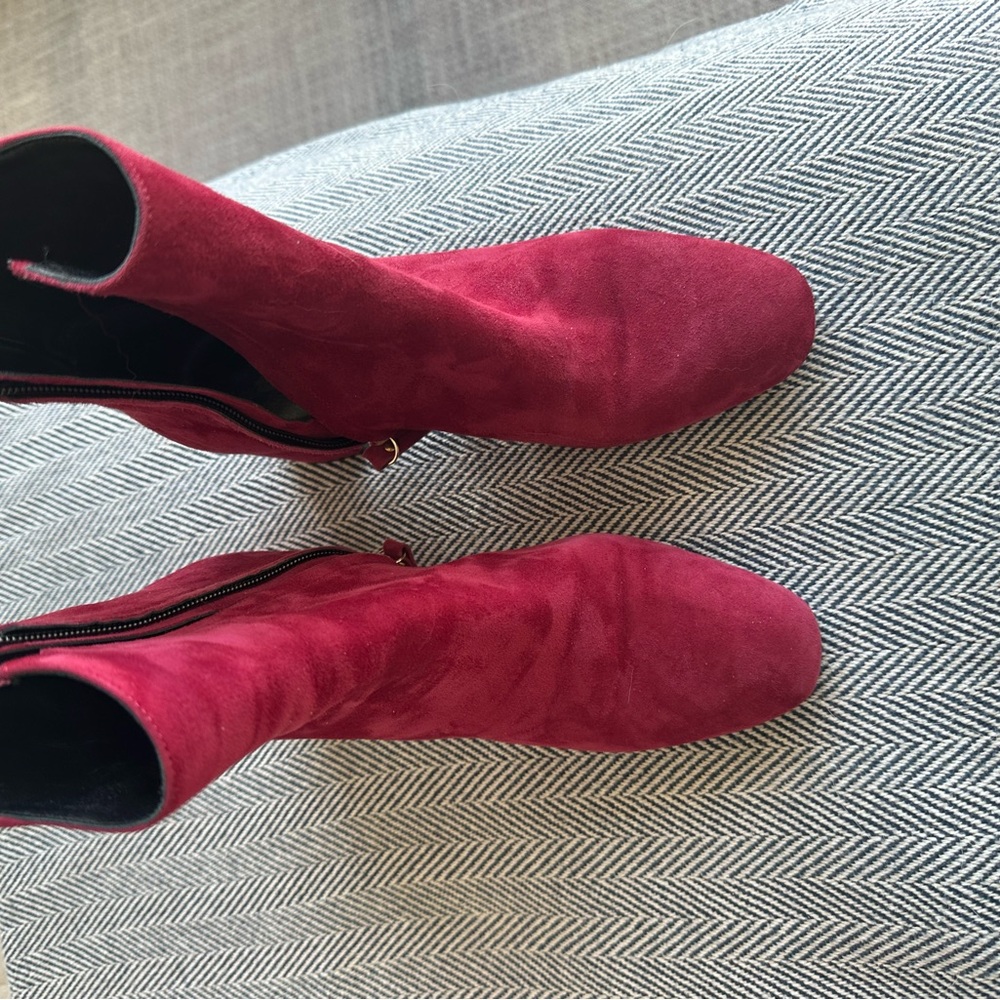 M. Gemi Vibrant Red Ankle Boots